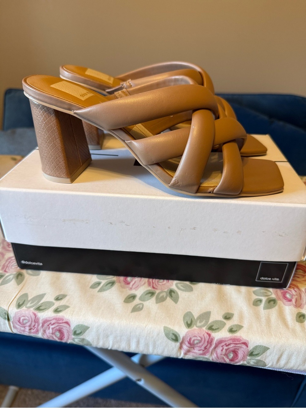 Dolce Vita Pypa Puffed Strap Block Heel Sandals Mules